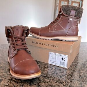 Reserved Footwear desert boots NIB 10